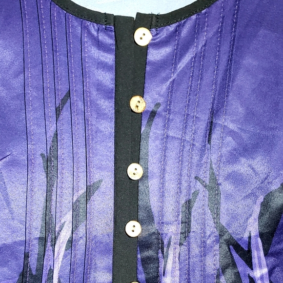 Purple Multi-Colored Top w/Bell Sleeves SZ M - Picture 4 of 9